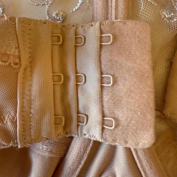 Pour Moi Sirens Full Figure Lace Underwire Bra - Nude - Picture 4 of 9